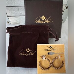 NWT Patricia Nash twisted rope hoop earrings w/dust bag & box